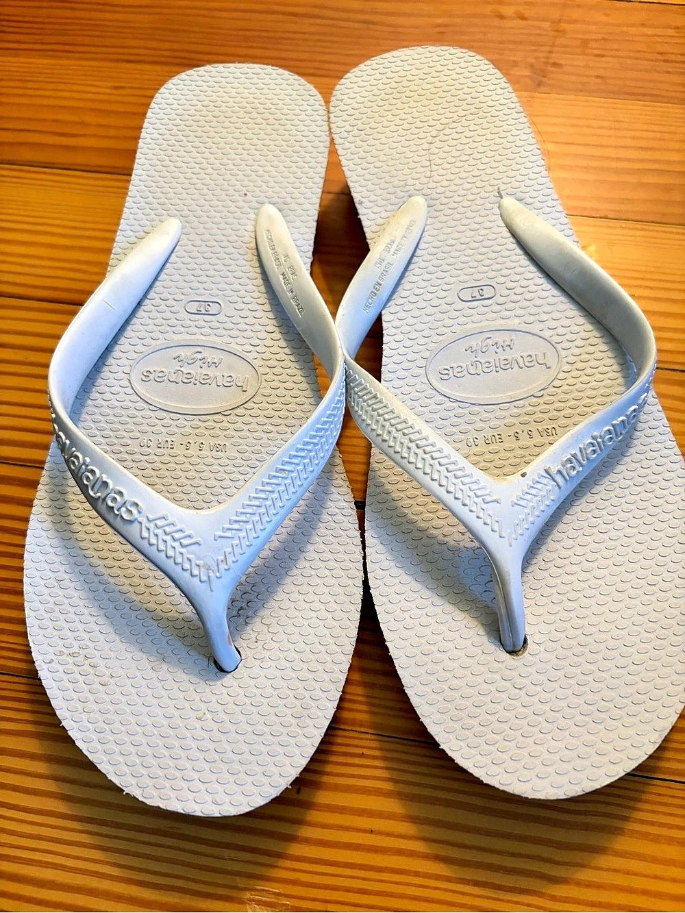 Havaianas Top Flip Flop Sandals in White US 7